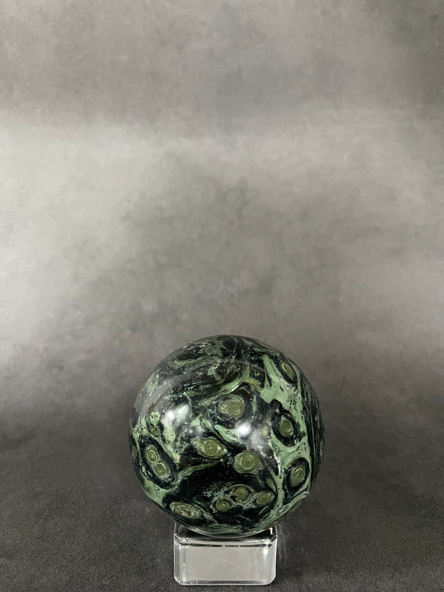 Kambaba Jasper Sphere