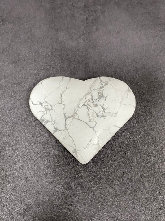 Howlite Heart